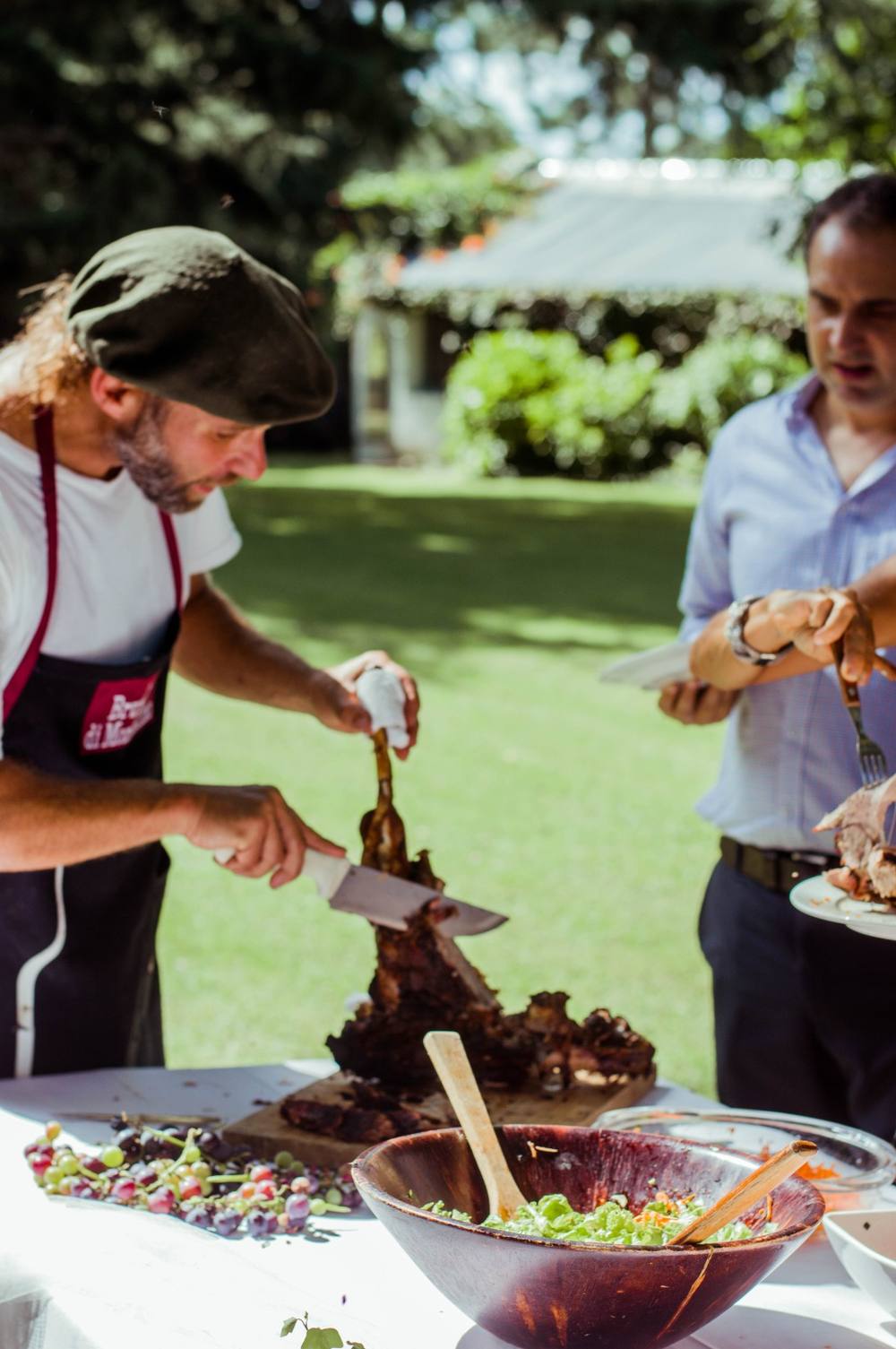El asado servido en el parque